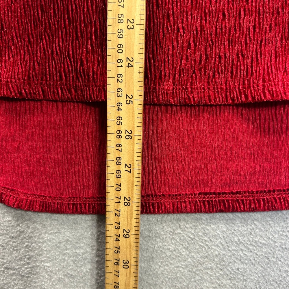 Cable & Gauge Crinkle Knit Top Womens Medium Red Hi Low Long Sleeve Stretch Fit - Picture 5 of 7
